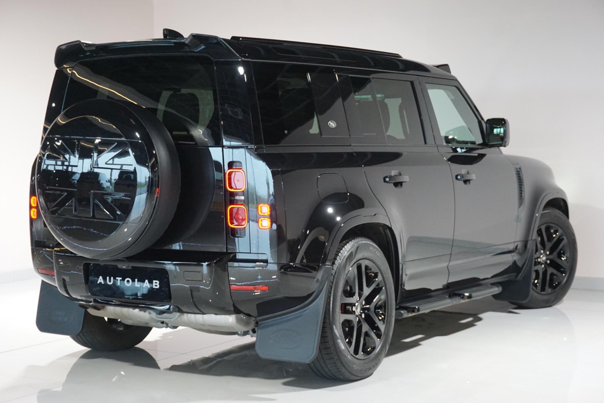 Land Rover Defender 110 3.0 D250 MHEV XS Edition SUV 5dr Diesel Auto 4WD Euro 6 (s/s) (250 ps)